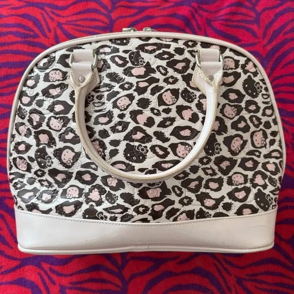 Hello Kitty Large Leopard Print Vinyl Top Handle Purse - Picture 2 of 16